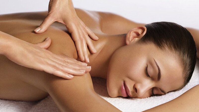 Massage in Cannes - self-care and harmony for the body 💆‍♀️