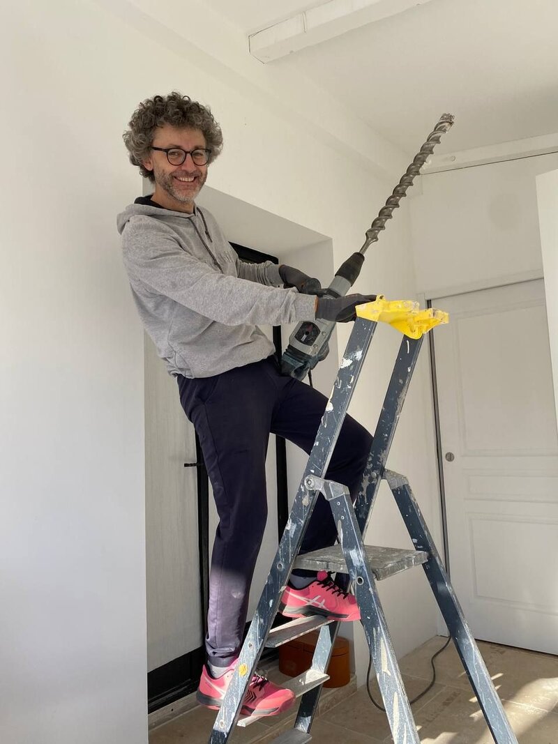 Installation, charging, maintenance, and repair of air conditioning systems on the French Riviera