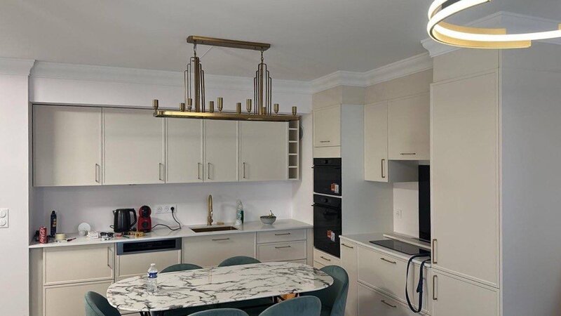 Manufacture of kitchens and furniture to order according to your measurements