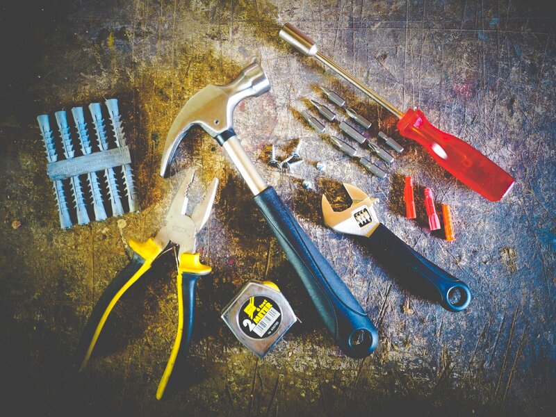 Handyman in Nice — small repairs and assembly